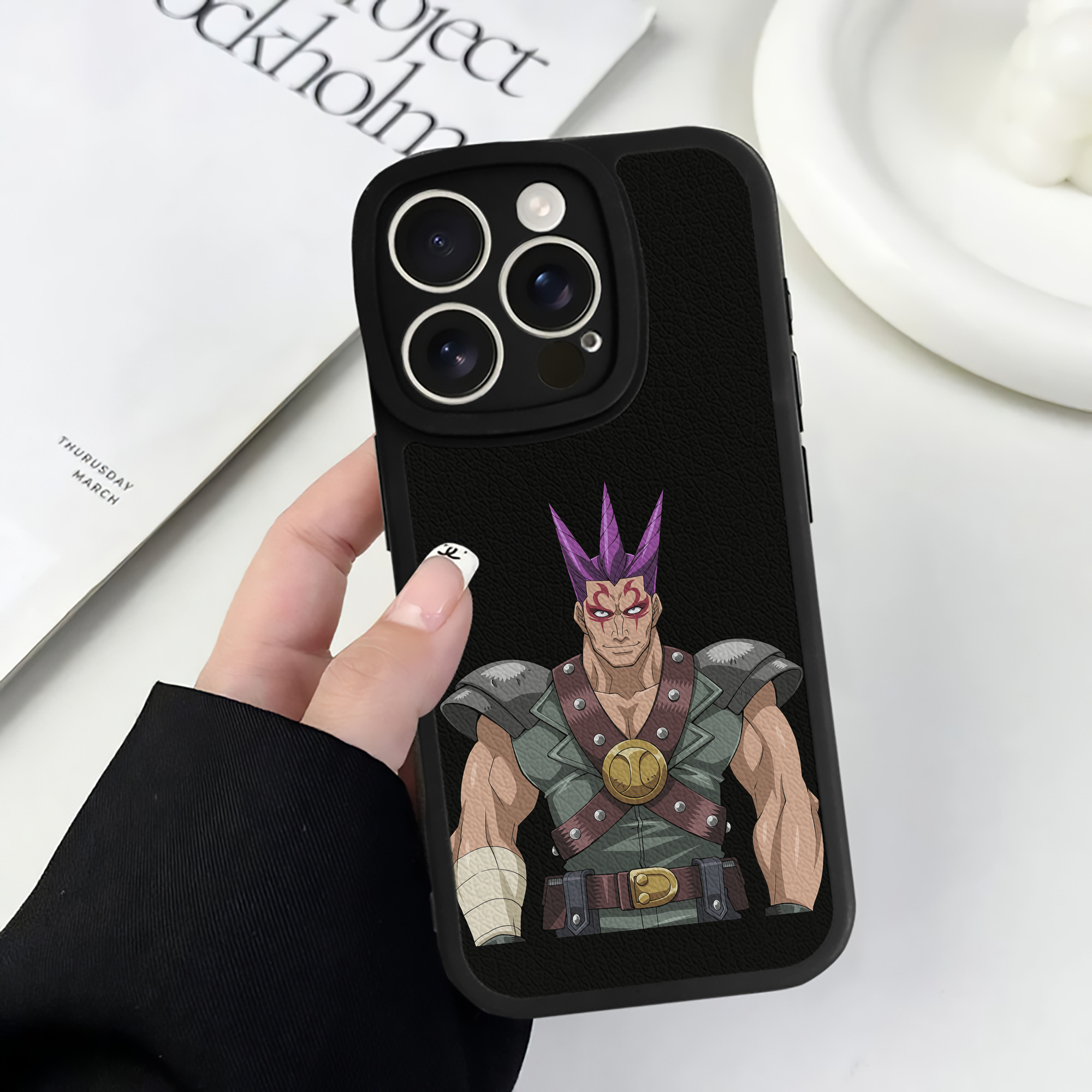 （画像用） 遊☆戯☆王 Yu-Gi-Oh! 【iPhone 16シリーズ対応】シリコンスマホケース（レザー調） 材質：シリコン